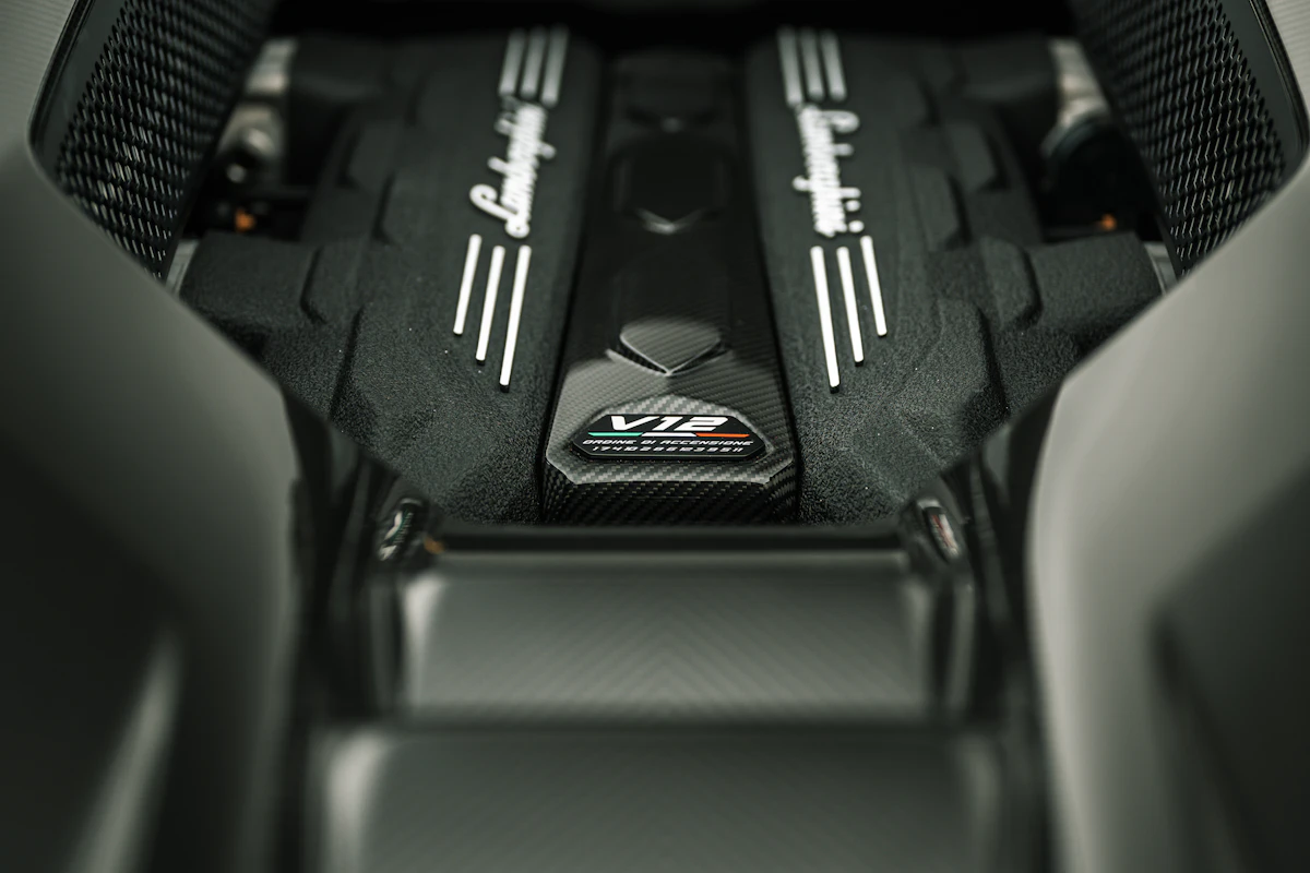 Performance & Engine